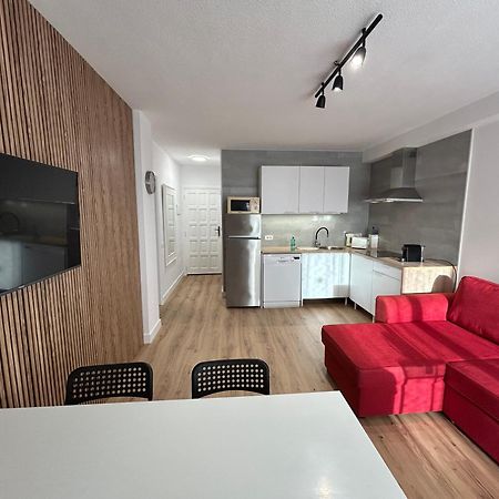 Modern Apartment, Heated Pool & 2 Terraces Los Cristianos  Exterior foto