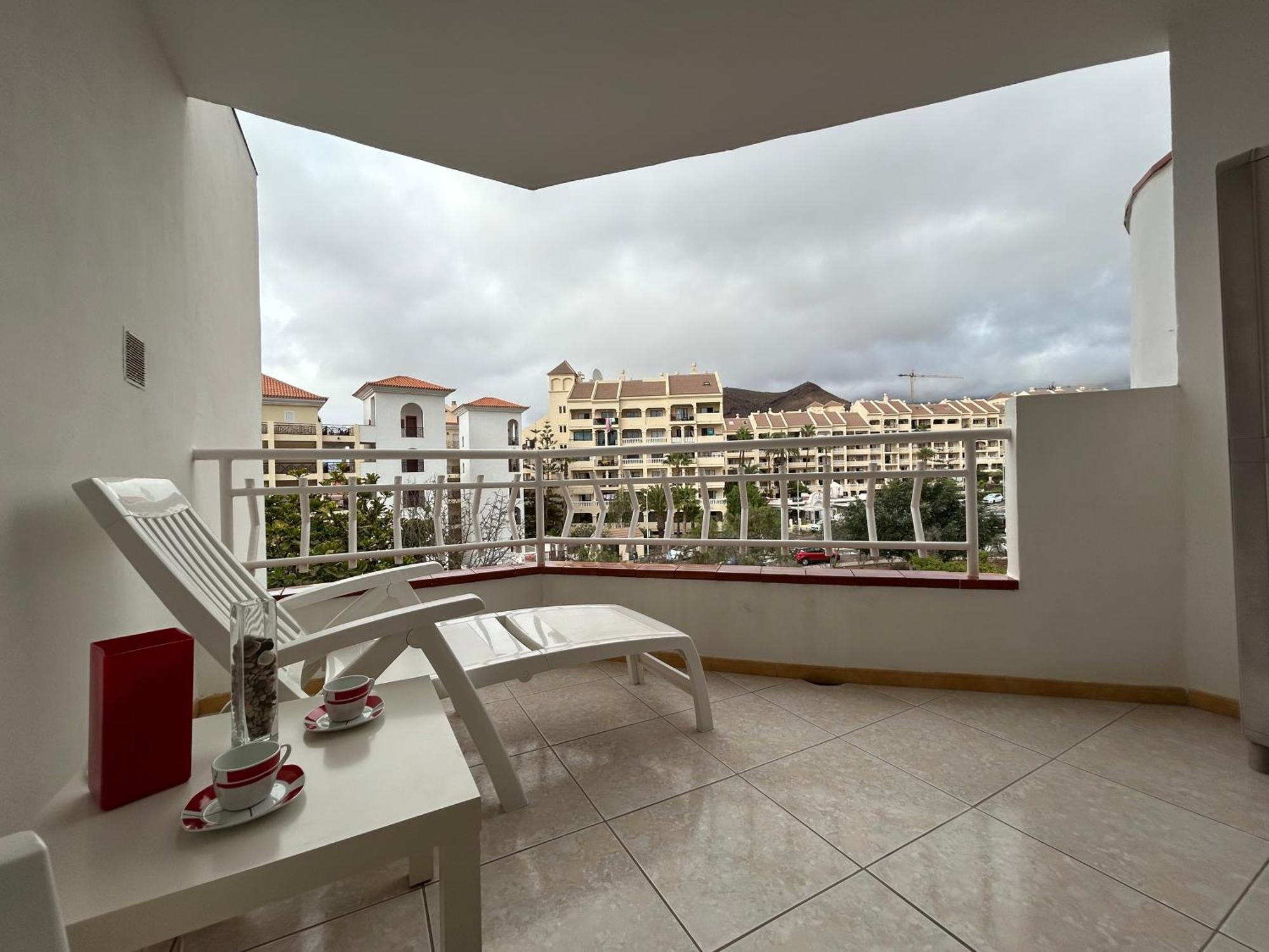 Modern Apartment, Heated Pool & 2 Terraces Los Cristianos  Exterior foto